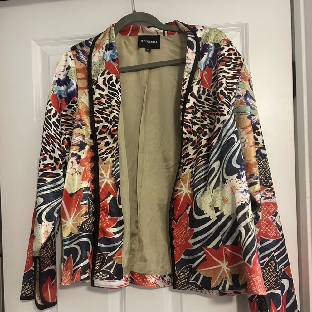Luxurious jacket